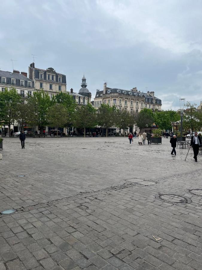 Apartmán Coeur De Bouchon Troyes Exteriér fotografie
